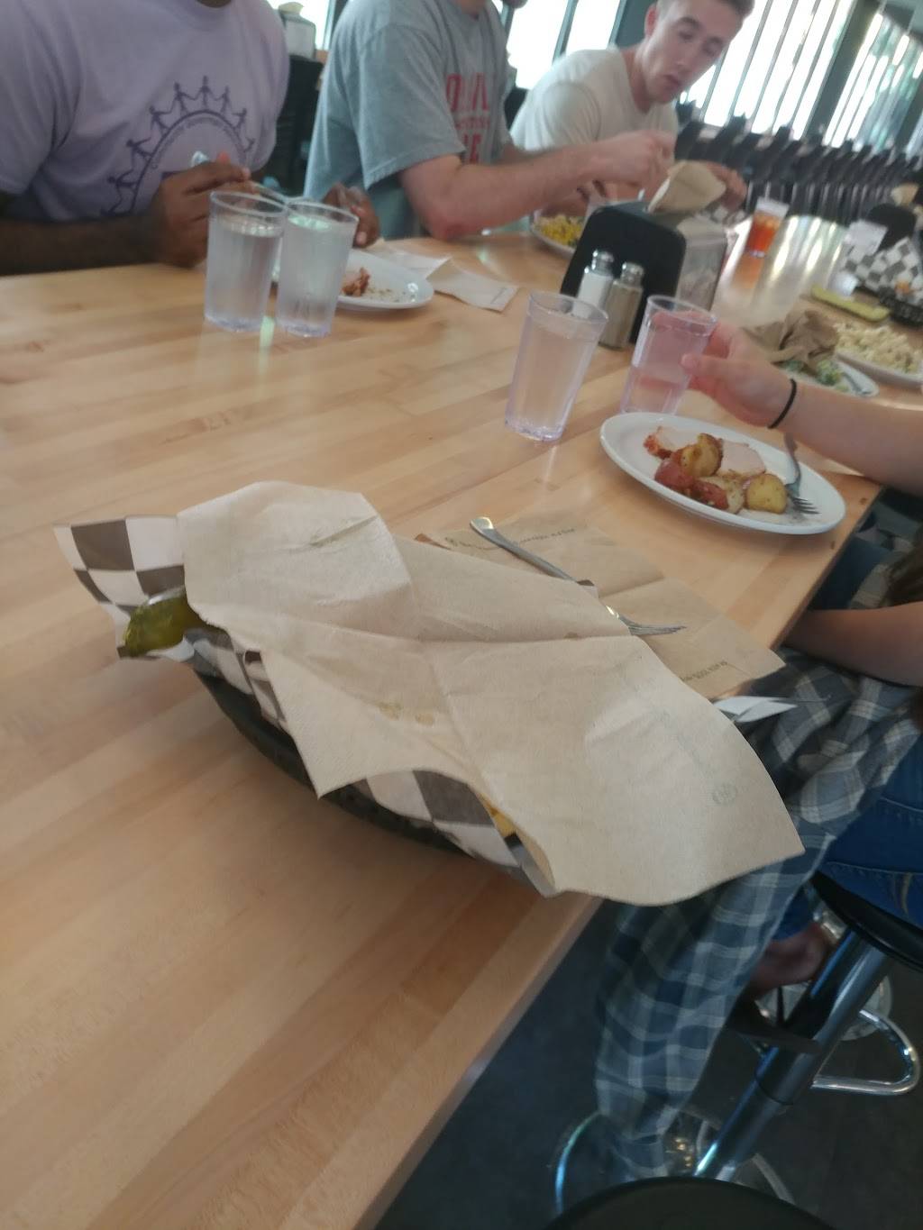 Scranton Commons Dining Hall | restaurant | 400 E 2nd St, Bloomsburg, PA 17815, USA | 5703894484 OR +1 570-389-4484