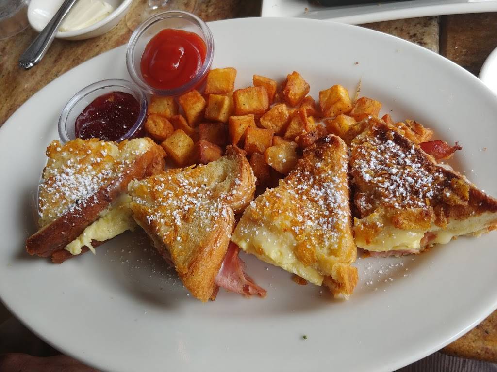 The Cheesecake Factory | restaurant | 781 Brandon Town Center Dr, Brandon, FL 33511, USA | 8135715599 OR +1 813-571-5599