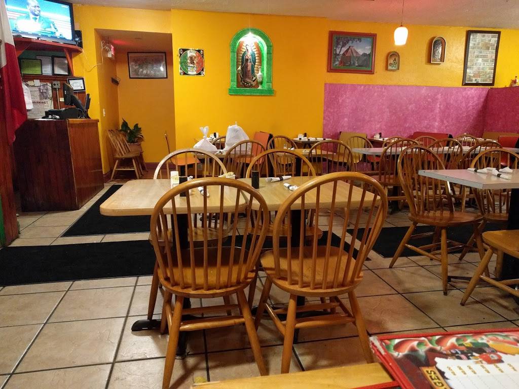 Taqueria Mexico | restaurant | 24 Charles St, Waltham, MA 02453, USA | 7816470166 OR +1 781-647-0166