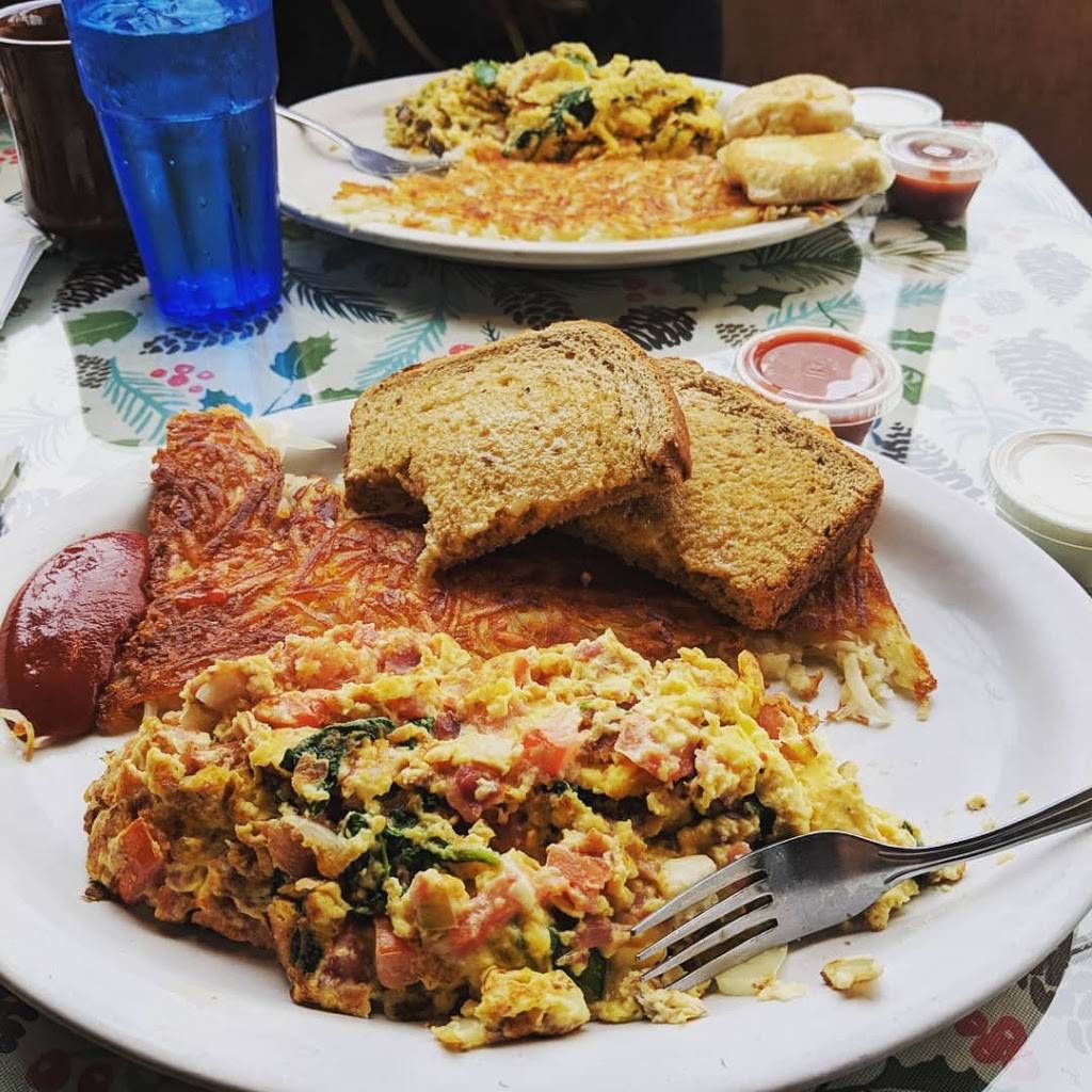 Pattys Eggnest | restaurant | 9749 Holman Rd NW, Seattle, WA 98117, USA | 2062971545 OR +1 206-297-1545