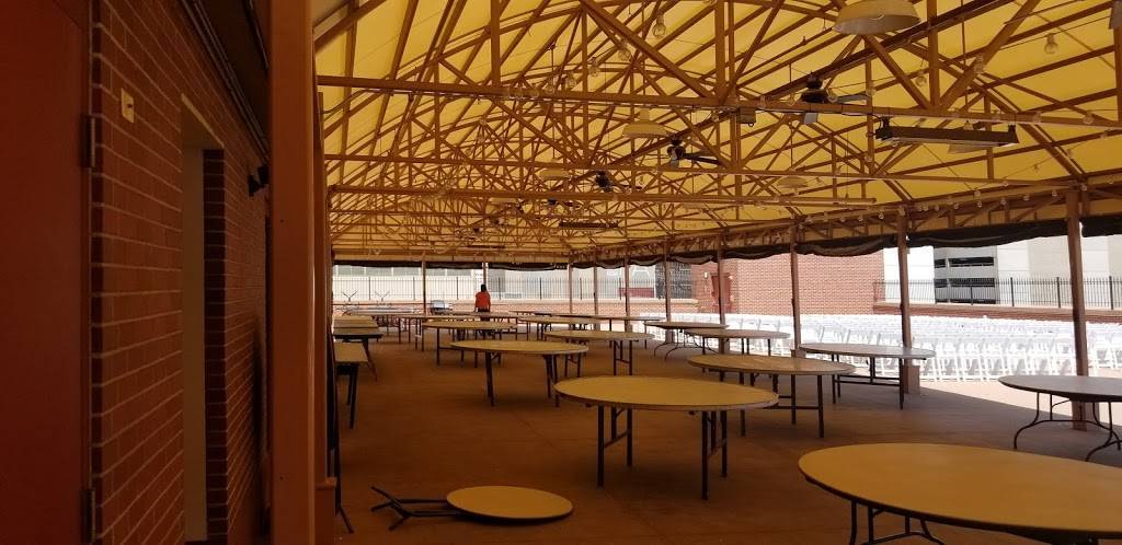 The Denver Athletic Club | restaurant | 1325 Glenarm Pl, Denver, CO 80204, USA | 3035341211 OR +1 303-534-1211