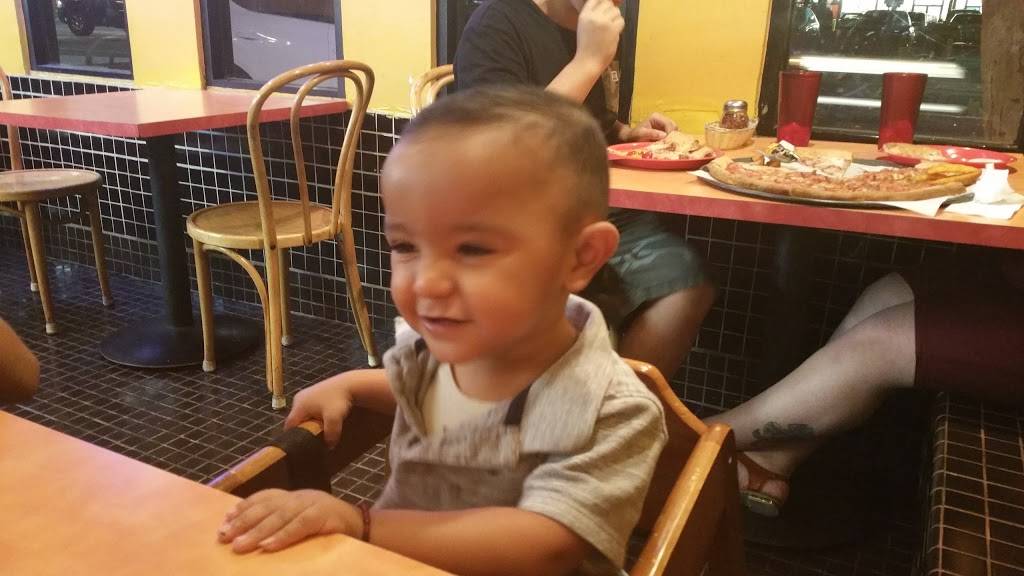 Cousimanos Pizza & Italian Deli | restaurant | 3843 Tweedy Blvd, South Gate, CA 90280, USA | 3235666118 OR +1 323-566-6118