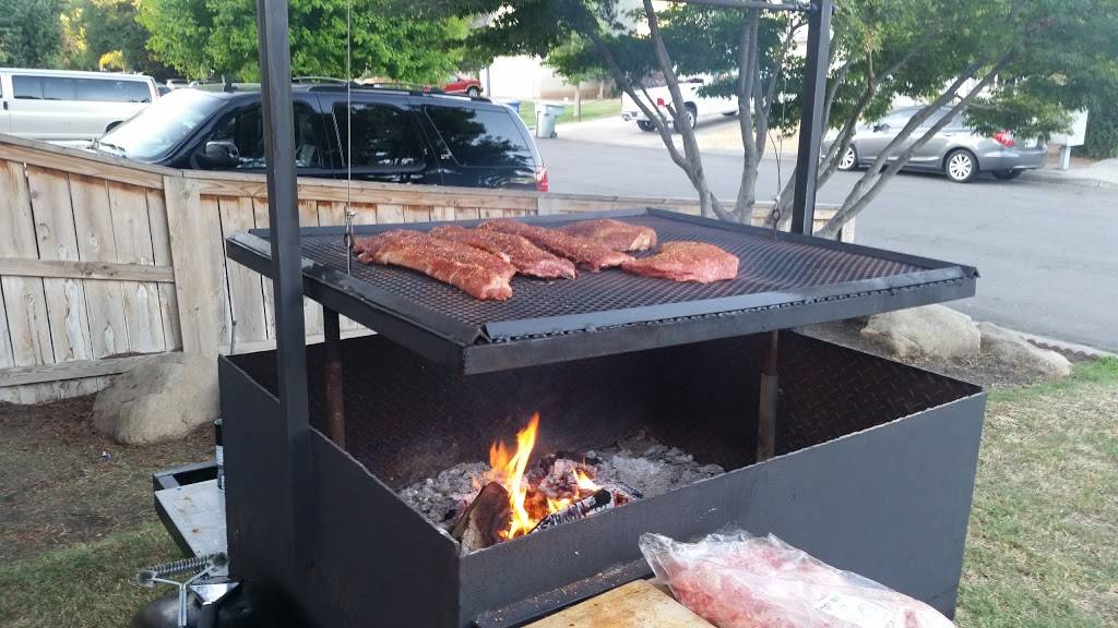 Robs Bayside BBQ | restaurant | 4190 N Cedar Ave, Fresno, CA 93726, USA | 8669322728 OR +1 866-932-2728