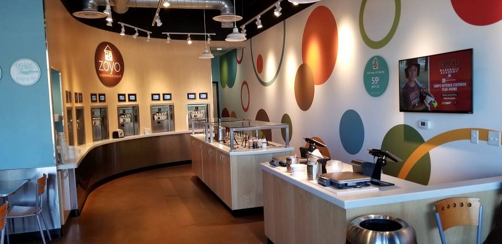 Zoyo Neighborhood Yogurt | restaurant | 5549 E Indian School Rd #103, Phoenix, AZ 85018, USA | 6023341536 OR +1 602-334-1536