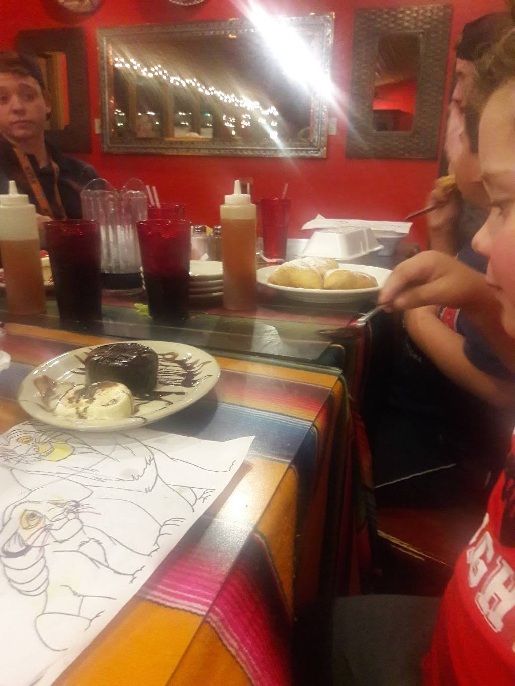 Mi Tierra Restaurant | restaurant | 16238 N Oracle Rd, Tucson, AZ 85739, USA | 5208253040 OR +1 520-825-3040