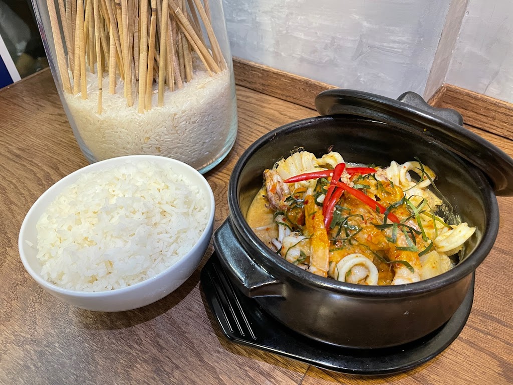 Ricepot Thai Cookhouse | restaurant | 1972 86th St, Brooklyn, NY 11214, USA | 9142765630 OR +1 914-276-5630