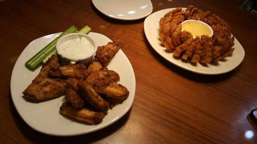 Outback Steakhouse | restaurant | 2115 Pepperell Pkwy, Opelika, AL 36801, USA | 3347414014 OR +1 334-741-4014