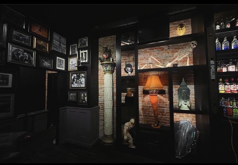 Roxxy | restaurant | 127 E College St, Iowa City, IA 52240, USA | 3198555979 OR +1 319-855-5979