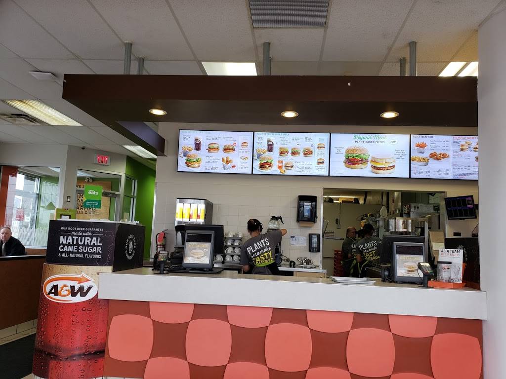 A&W Canada | restaurant | 933 Victoria St N, Kitchener, ON N2B 3C6, Canada | 5195761859 OR +1 519-576-1859