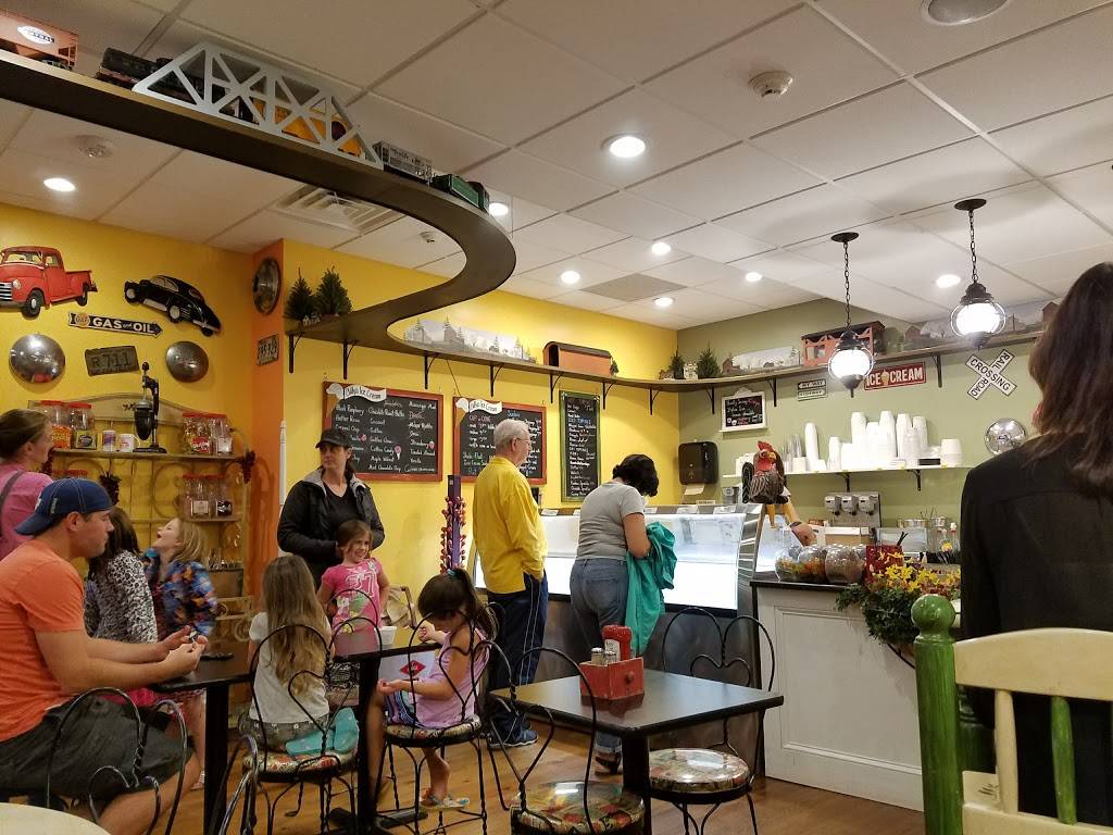 Billys Ice Cream and Marketplace | restaurant | 742 Amity Rd, Bethany, CT 06524, USA | 2036919185 OR +1 203-691-9185