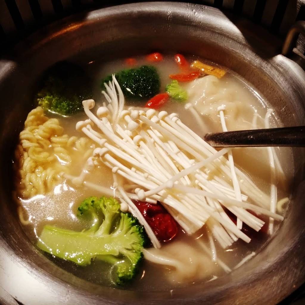 Boil Spot | Hot Pot and BBQ | restaurant | 1120 E Fowler Ave, Tampa, FL 33612, USA | 8133749947 OR +1 813-374-9947