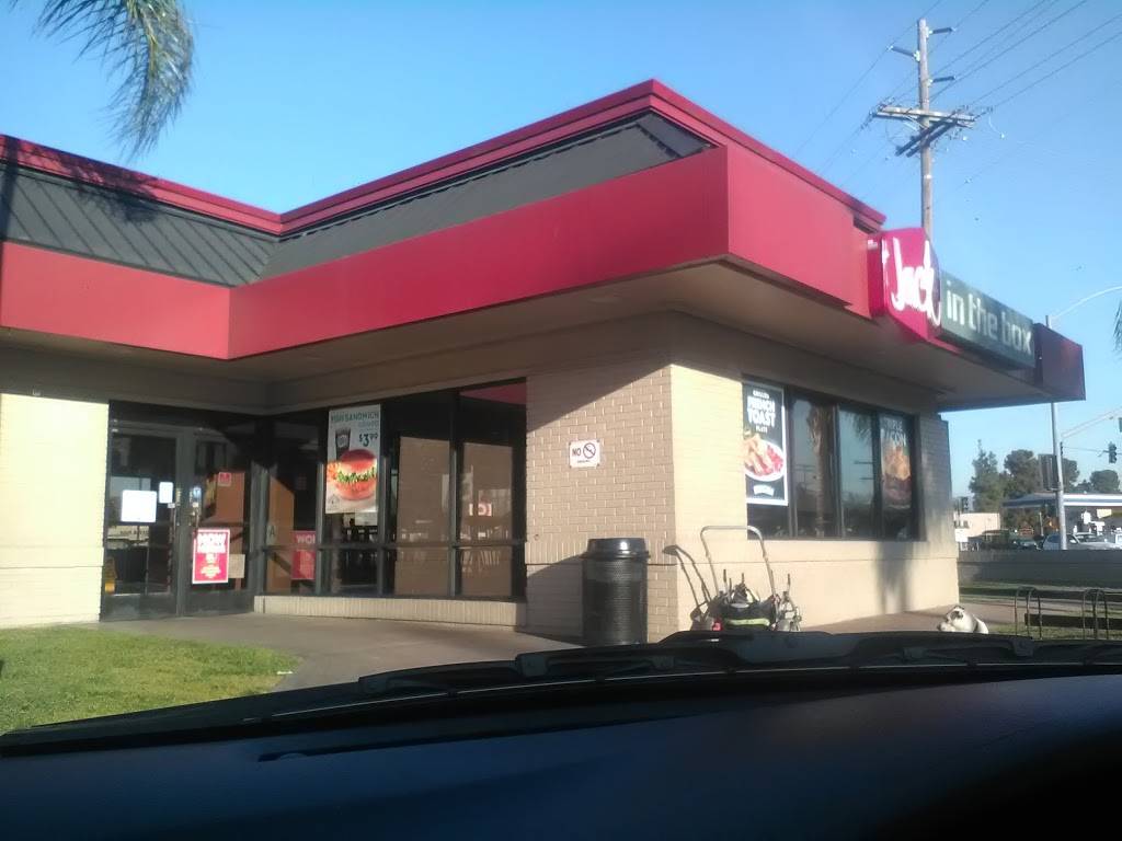 Jack in the Box | restaurant | 140 Broadway, El Cajon, CA 92021, USA | 6194424747 OR +1 619-442-4747