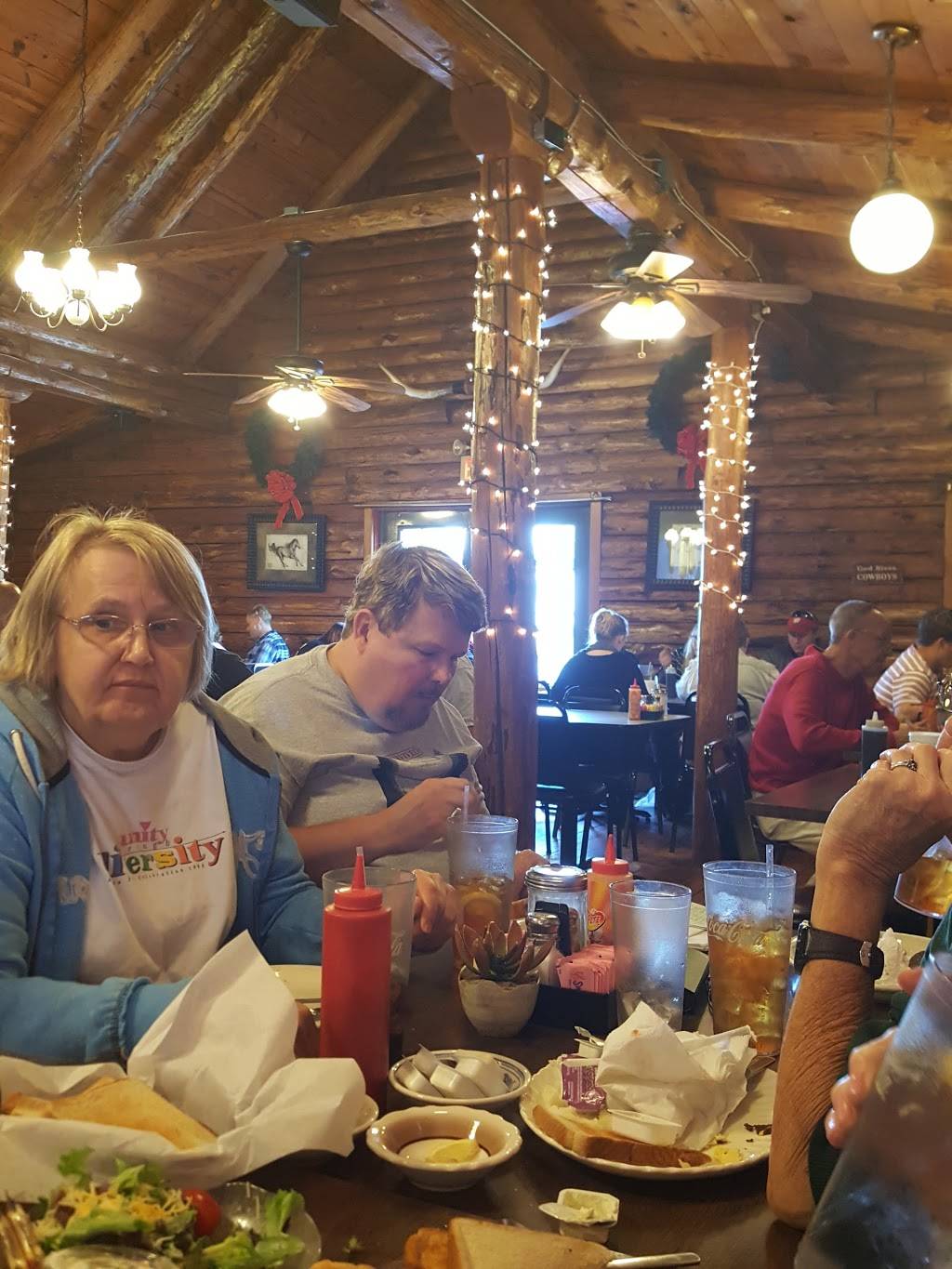 Friendlys of Stanley | restaurant | 119 N Main St, Stanley, NC 28164, USA | 7042637088 OR +1 704-263-7088