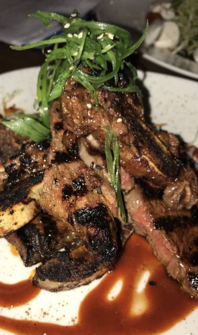 VU Rooftop Bar | restaurant | 133 E Cermak Rd, Chicago, IL 60616, USA | 3125280191 OR +1 312-528-0191