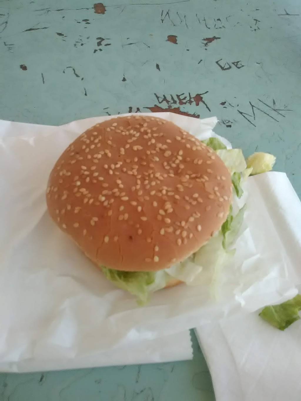 Tastee | restaurant | 168 E 4th St, Perris, CA 92570, USA | 9516575018 OR +1 951-657-5018