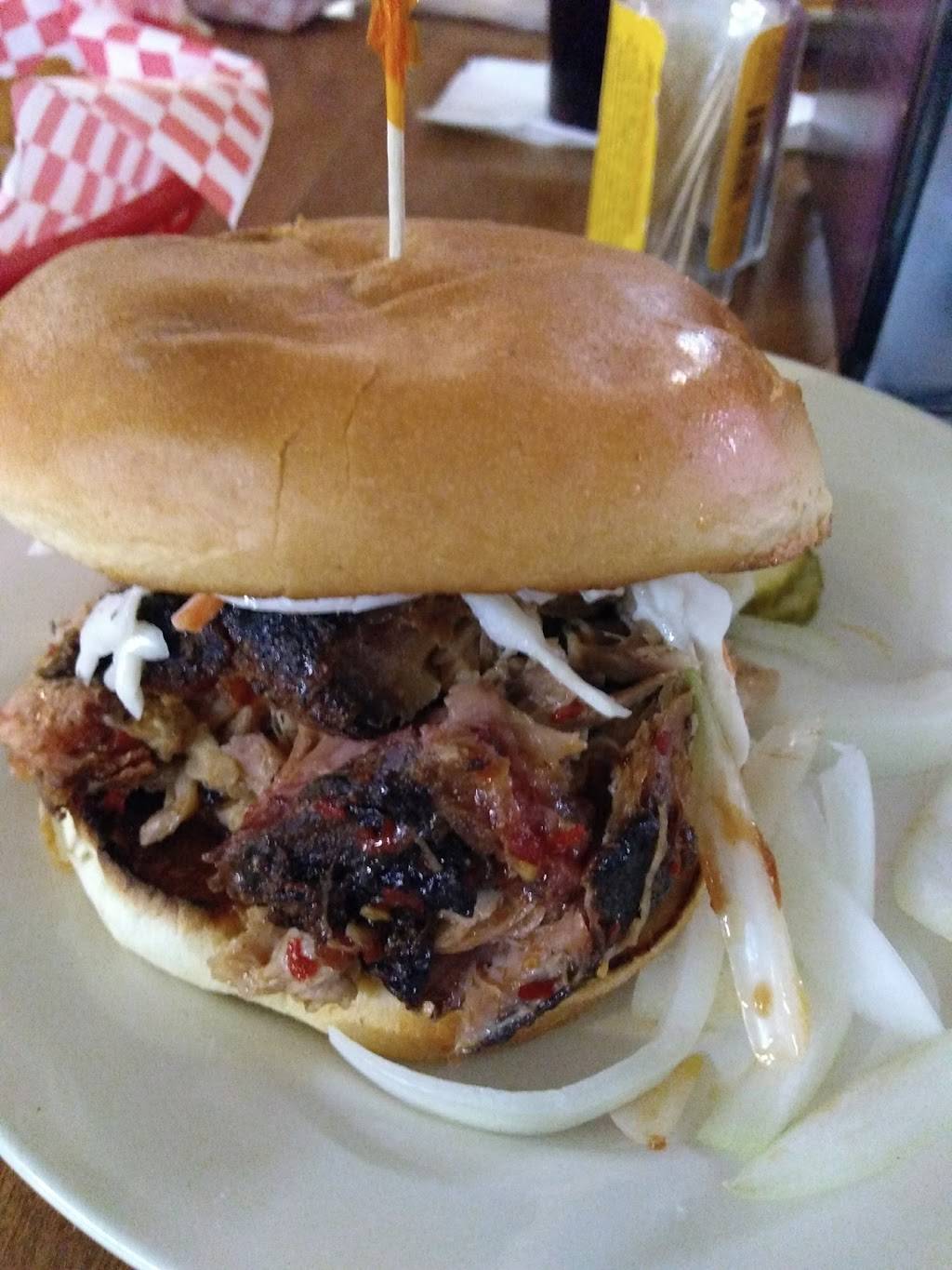 Bowmans BBQ & Meat Market | restaurant | 14377 E O N Ave, Climax, MI 49034, USA | 2697467675 OR +1 269-746-7675