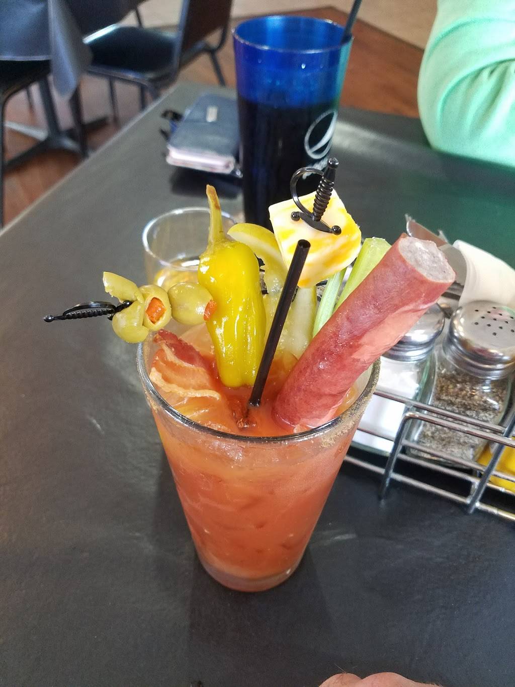 Judys Barge Inn???????????? | restaurant | 600 W Front St, Buffalo, IA 52728, USA | 5634241478 OR +1 563-424-1478