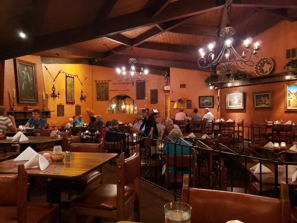Cervantes Restaurant & Lounge | restaurant | 5801 Gibson Blvd SE, Albuquerque, NM 87108, USA | 5052622253 OR +1 505-262-2253