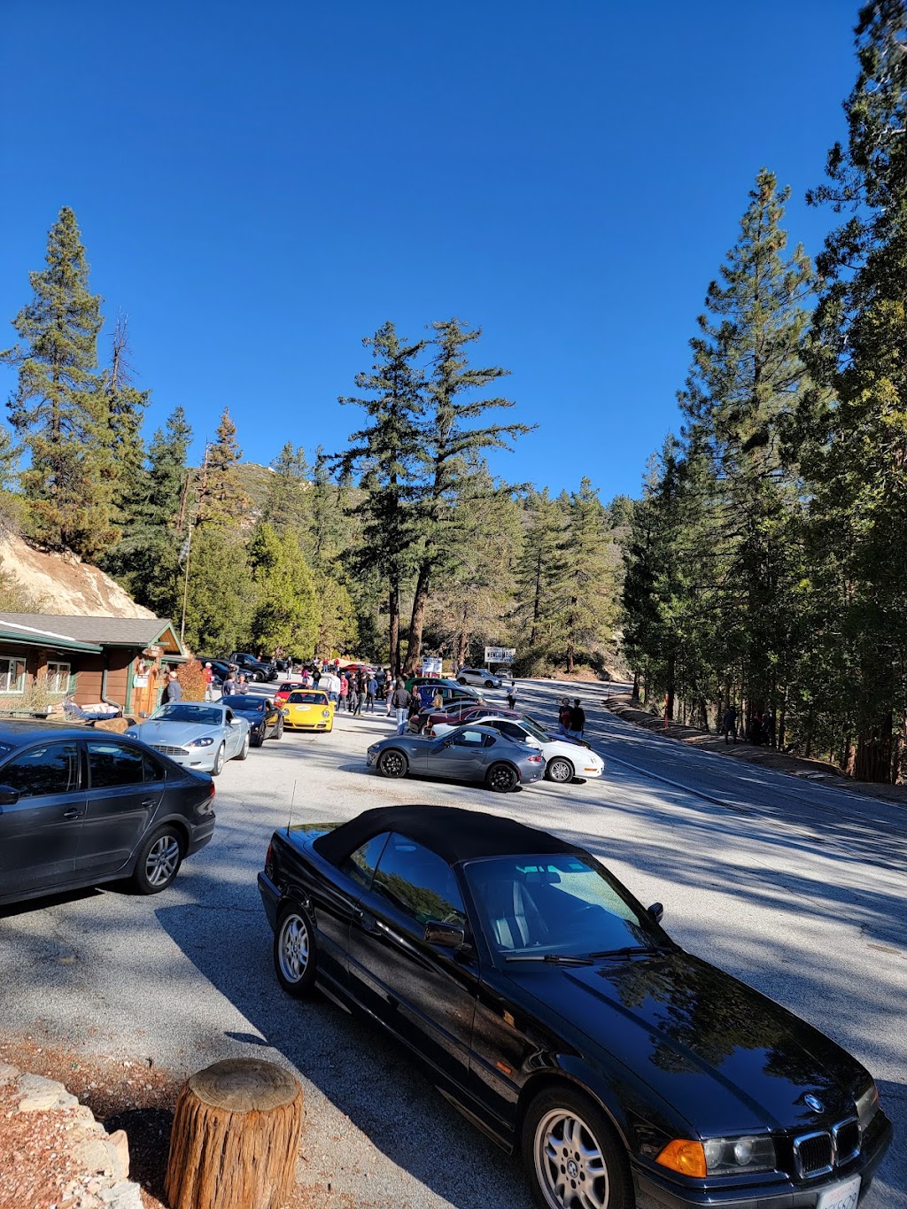 Newcombs Ranch | restaurant | CA-2, La Cañada Flintridge, CA 91011, USA | 6264401001 OR +1 626-440-1001