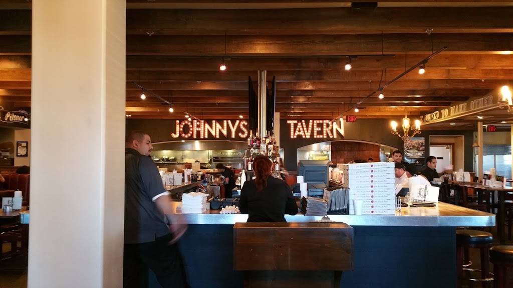 Johnnys Italian-American Tavern by Carinos | restaurant | 11920 Amargosa Rd, Victorville, CA 92392, USA | 7609498700 OR +1 760-949-8700