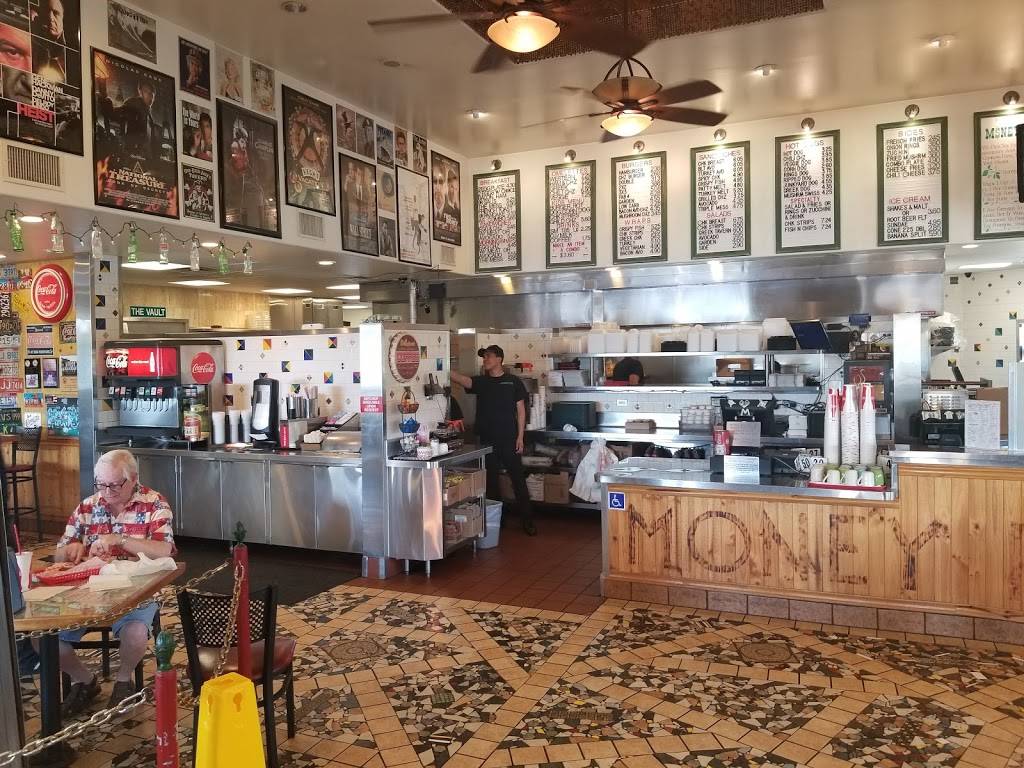 Money Pit | restaurant | 1360 E Mission Rd, San Marcos, CA 92069, USA | 7607437775 OR +1 760-743-7775