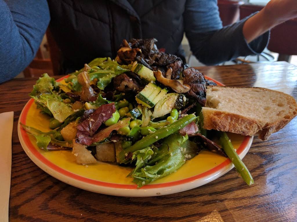 Plutos | restaurant | 500 1st St, Davis, CA 95616, USA | 5307588676 OR +1 530-758-8676