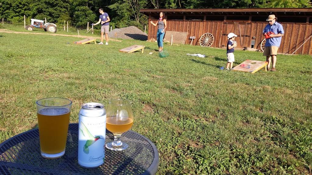 Arrowood Farms | restaurant | 236 Lower Whitfield Rd, Accord, NY 12404, USA | 8452530389 OR +1 845-253-0389