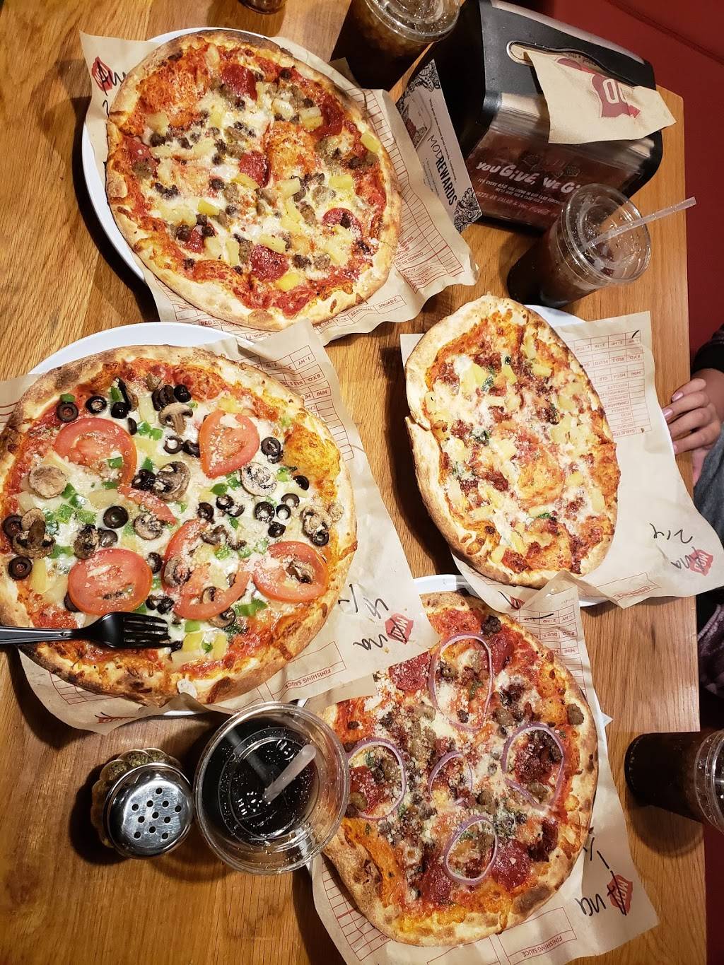 MOD Pizza | restaurant | 127 Serramonte Center #660, Daly City, CA 94015, USA | 6509938796 OR +1 650-993-8796