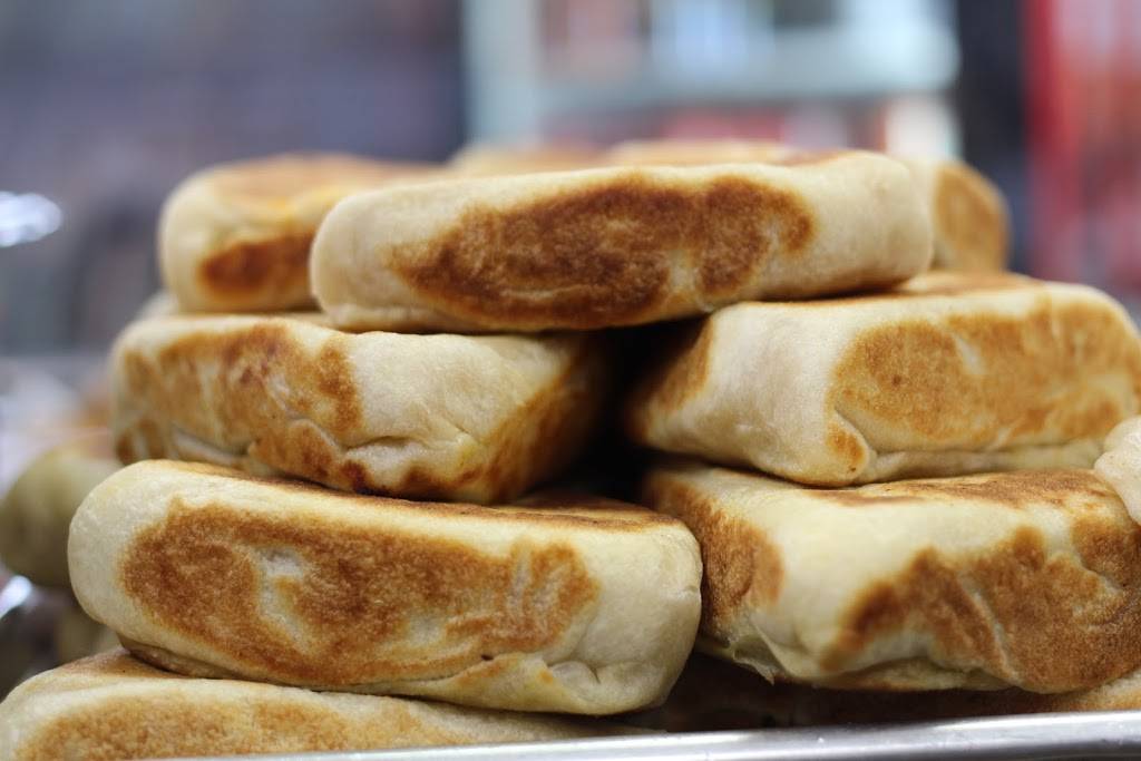 Mooonrice Restaurant | restaurant | 3050 Confederation Pkwy Unit 109, Mississauga, ON L5B 3Z6, Canada | 9052768292 OR +1 905-276-8292