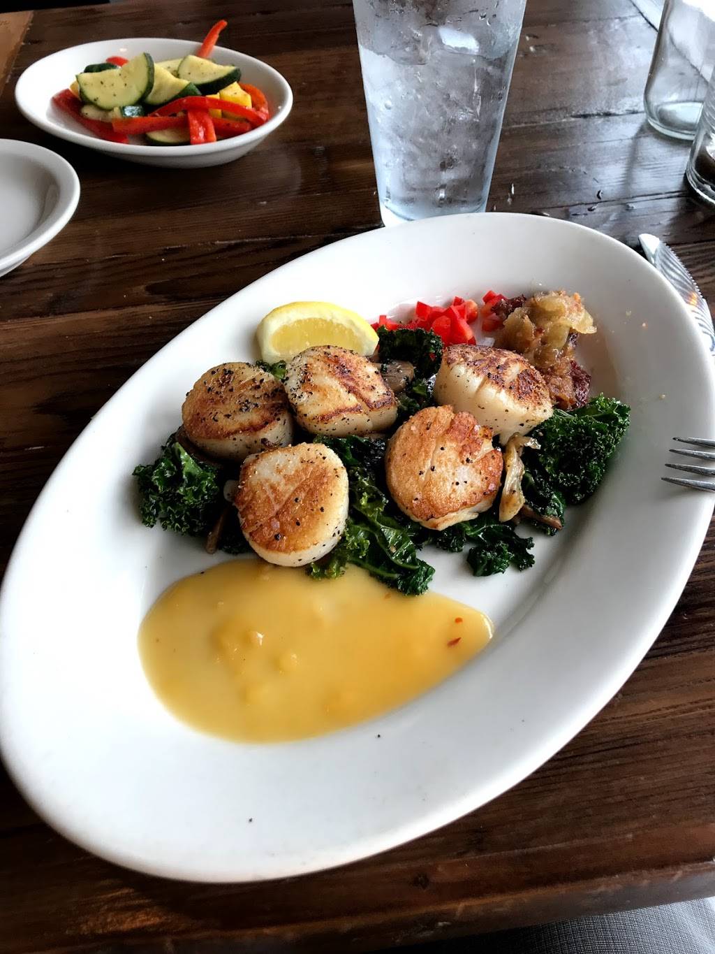 Smiths Boathouse Restaurant | restaurant | 439 N Elm St, Troy, OH 45373, USA | 9373353837 OR +1 937-335-3837