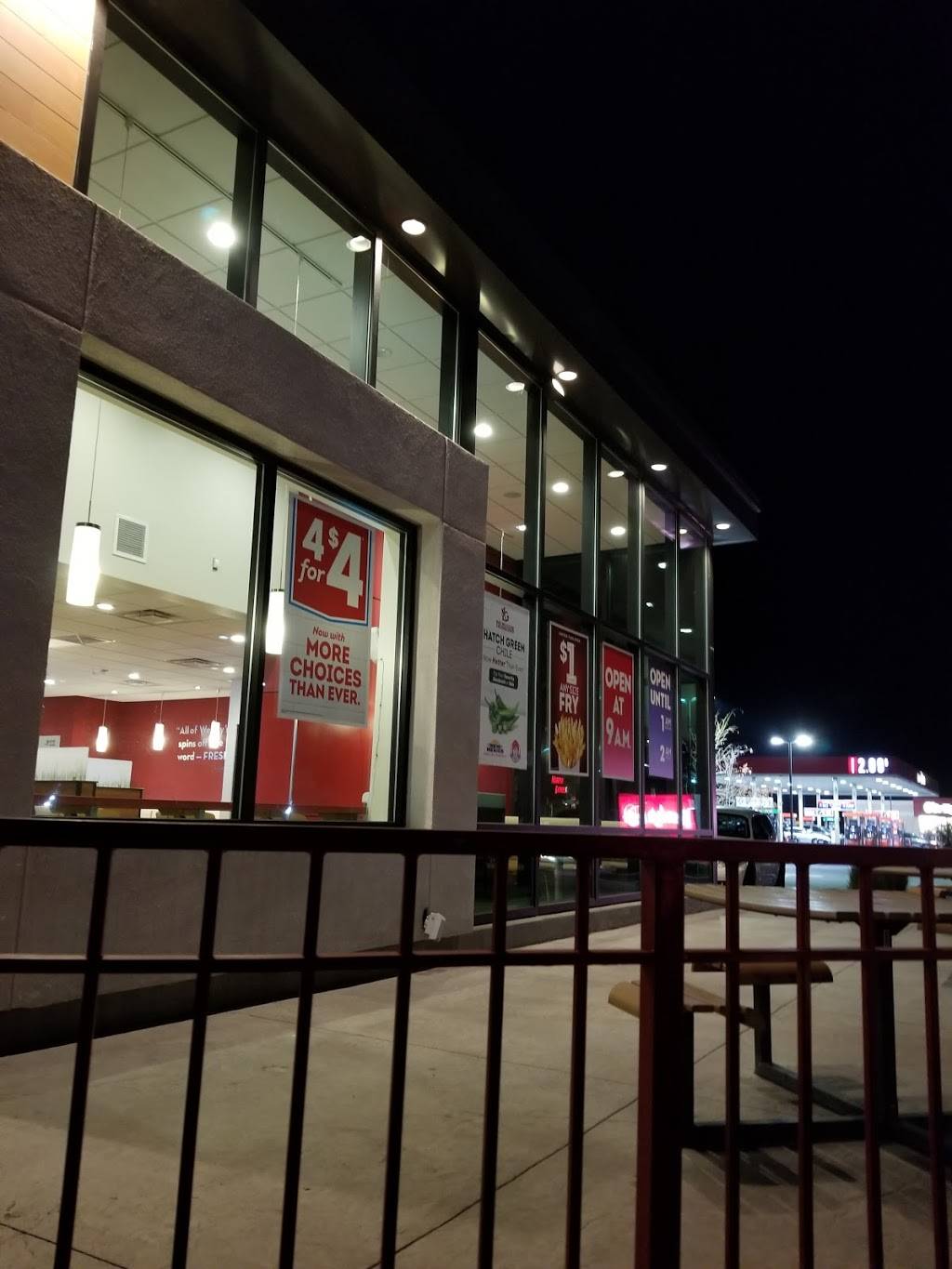 Wendys | restaurant | 3801 Blake Rd SW, Albuquerque, NM 87121, USA | 5058732233 OR +1 505-873-2233