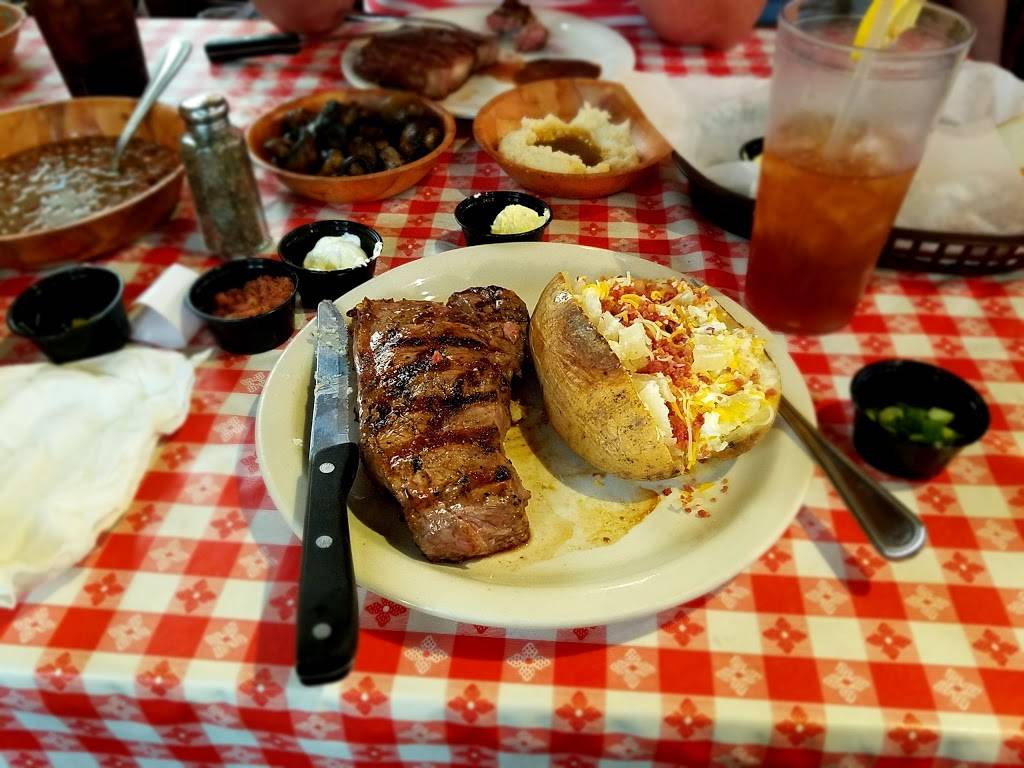 Pinnacle Peak | restaurant | 6541 E Tanque Verde Rd, Tucson, AZ 85715, USA | 5202960911 OR +1 520-296-0911