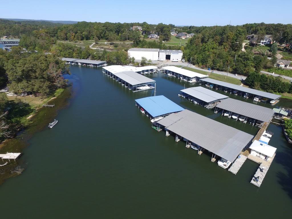 Harbor Lights Marina | restaurant | 9718 Hixson Pike, Soddy-Daisy, TN 37379, USA | 4238425391 OR +1 423-842-5391