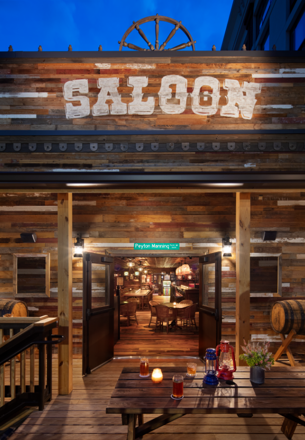 Saloon 16 | restaurant | 1706 Cumberland Ave, Knoxville, TN 37916, USA | 8654375500 OR +1 865-437-5500