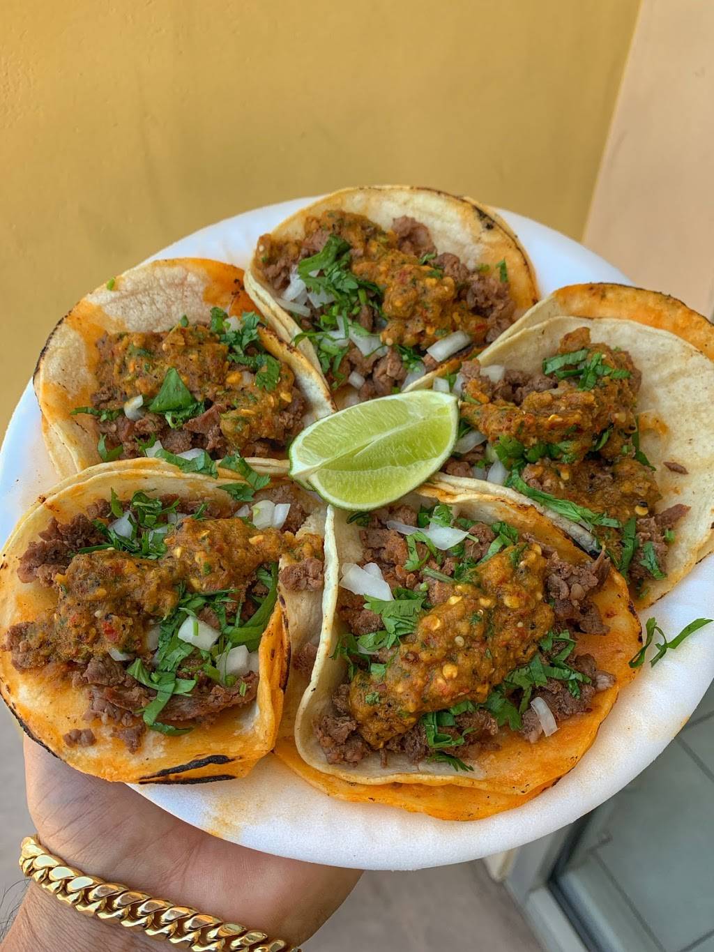 559 Street Tacos | restaurant | 780 E Nees Ave, Fresno, CA 93720, USA | 5597207059 OR +1 559-720-7059