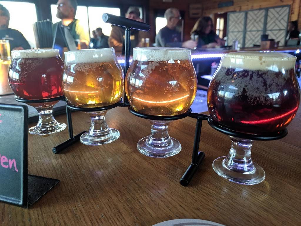 Lake House Restaurant | restaurant | 611 Taylor Rd, Newfield, NJ 08344, USA | 8566945700 OR +1 856-694-5700