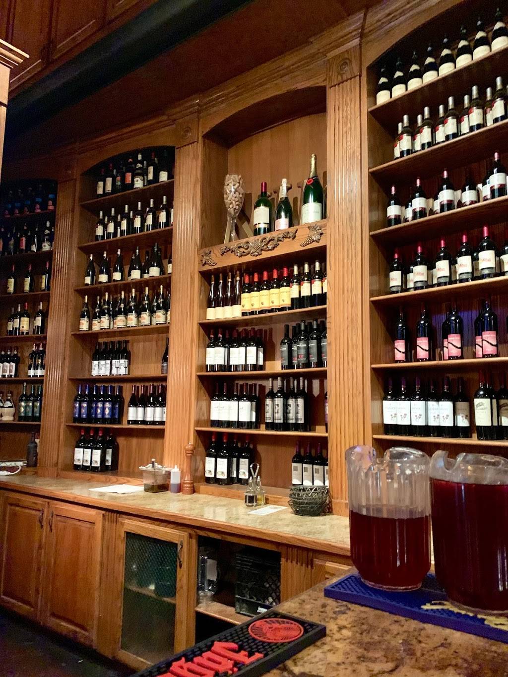 Noodles Italian Kitchen | restaurant | 3748 Mall Ave, Fayetteville, AR 72703, USA | 4794437100 OR +1 479-443-7100