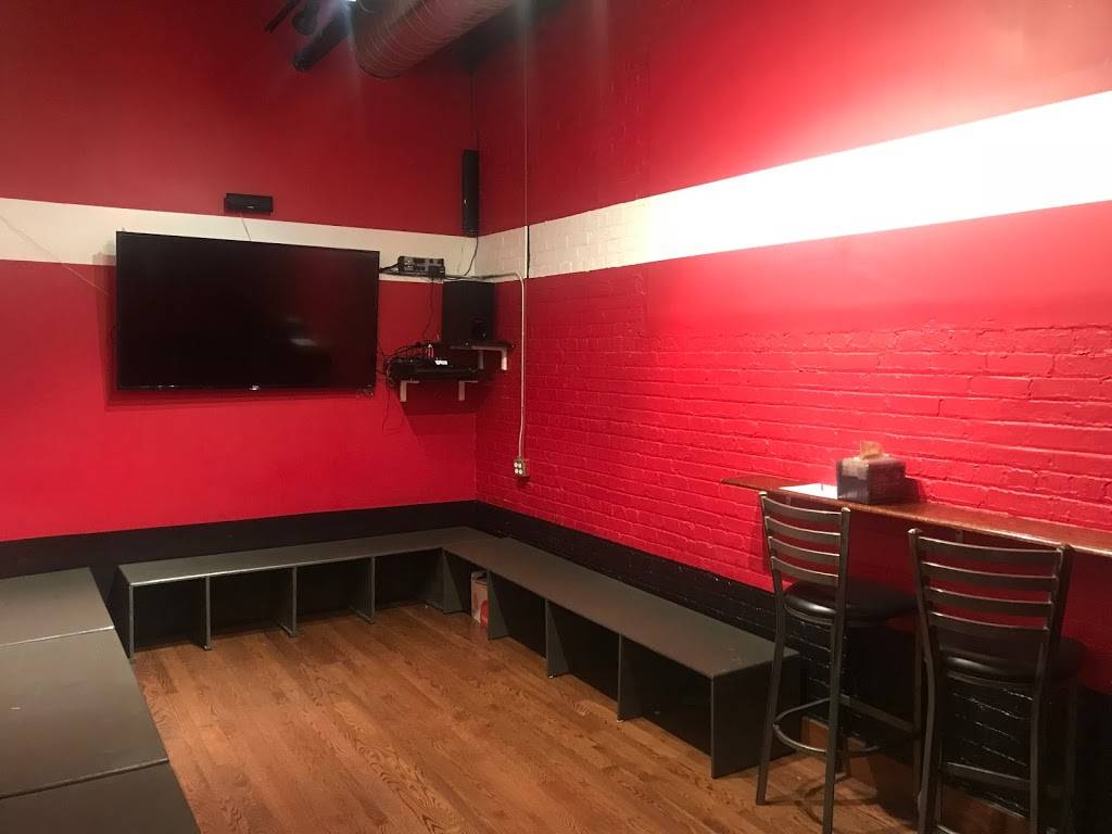 CFA Clubhouse | restaurant | 6122 N Clark St, Chicago, IL 60660, USA | 7739065920 OR +1 773-906-5920