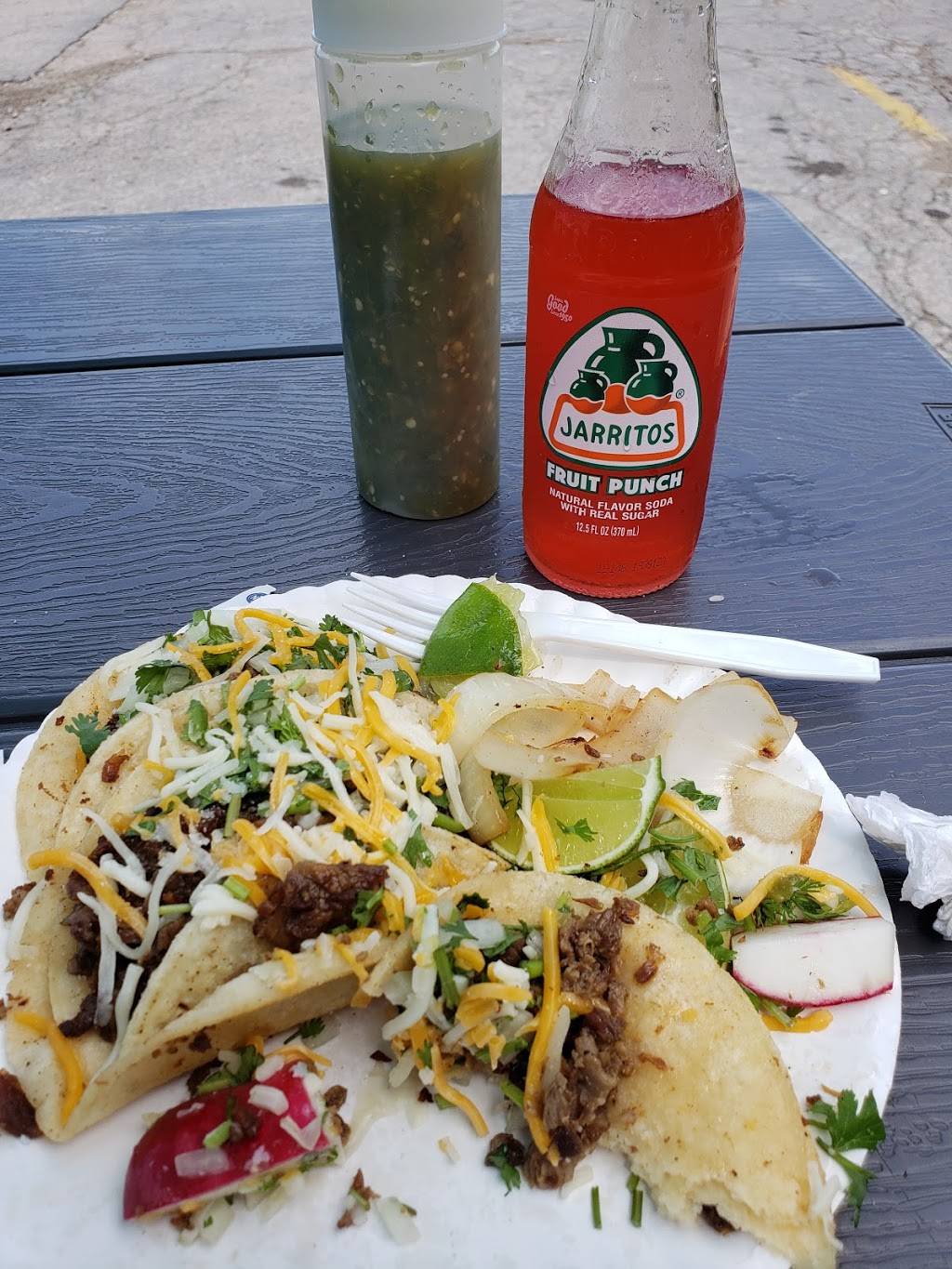 Taqueria Veracruz | restaurant | 725 E University Ave, Des Moines, IA 50316, USA | 5154217995 OR +1 515-421-7995