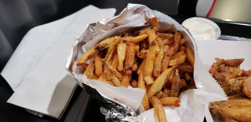 AZ Wings | restaurant | 1804 E Southern Ave #1, Tempe, AZ 85282, USA | 4806562422 OR +1 480-656-2422