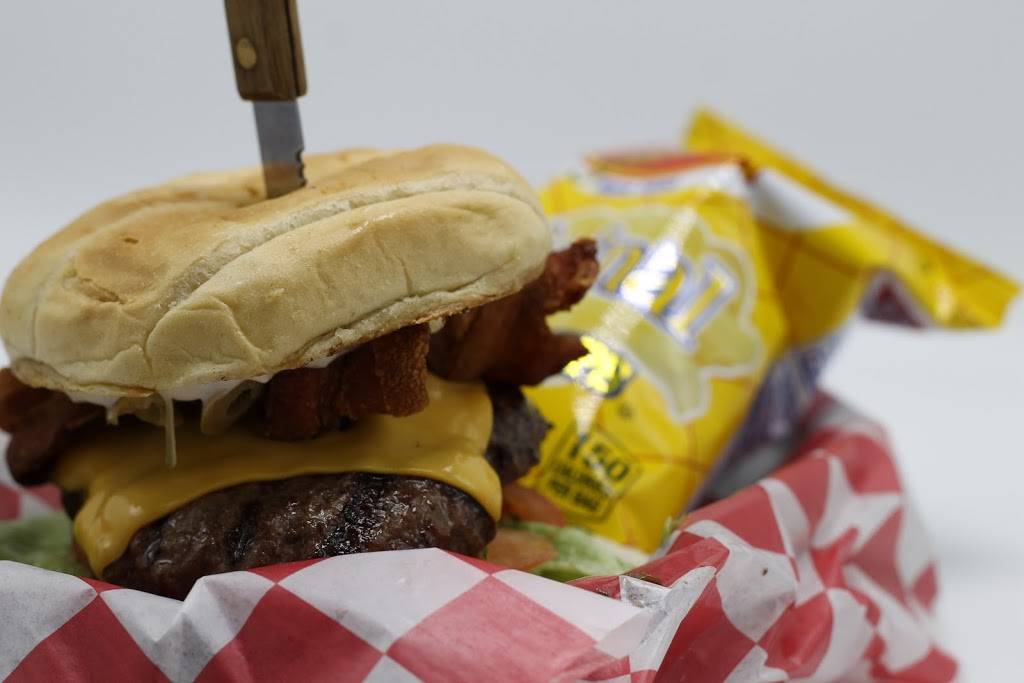 Rathskeller Food & Spirits | restaurant | 600 E Midland St, Bay City, MI 48706, USA | 9898920621 OR +1 989-892-0621