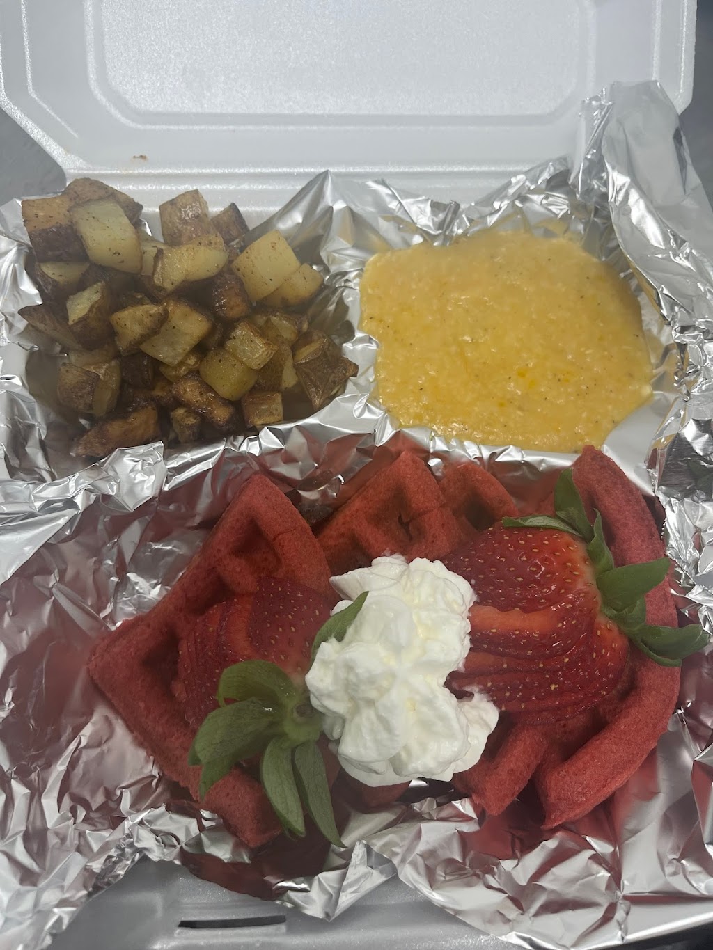 Burn Bar & Grill | restaurant | 9350 Woodward Ave, Detroit, MI 48202, USA | 2482002876 OR +1 248-200-2876