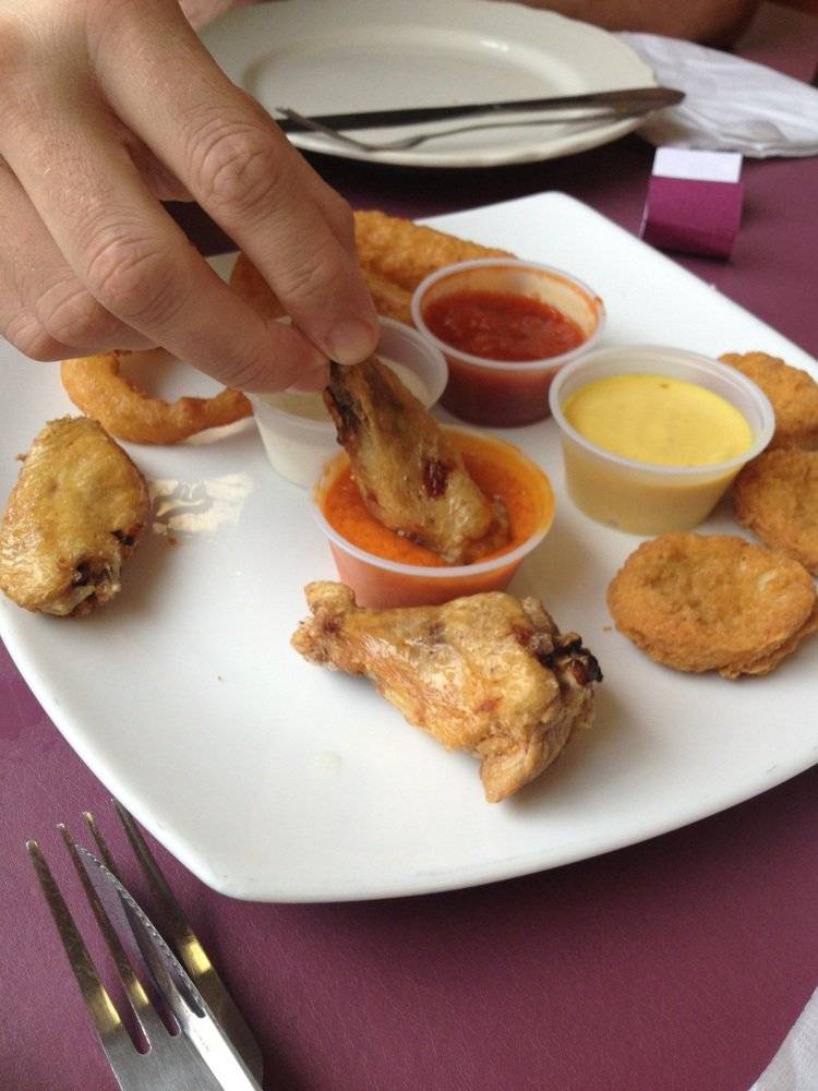 Dominico Italian Restaurant and Pizzeria | restaurant | 19 Luray Shopping Ctr, Luray, VA 22835, USA | 5407432555 OR +1 540-743-2555