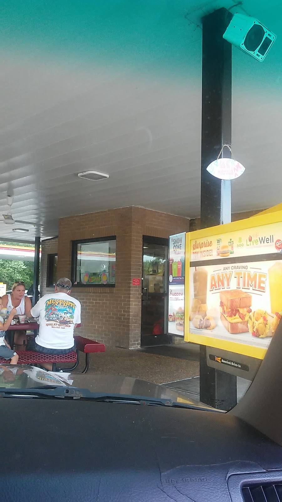 Sonic Drive-In | restaurant | 721 E Rochambeau Dr, Williamsburg, VA 23188, USA | 7572589100 OR +1 757-258-9100