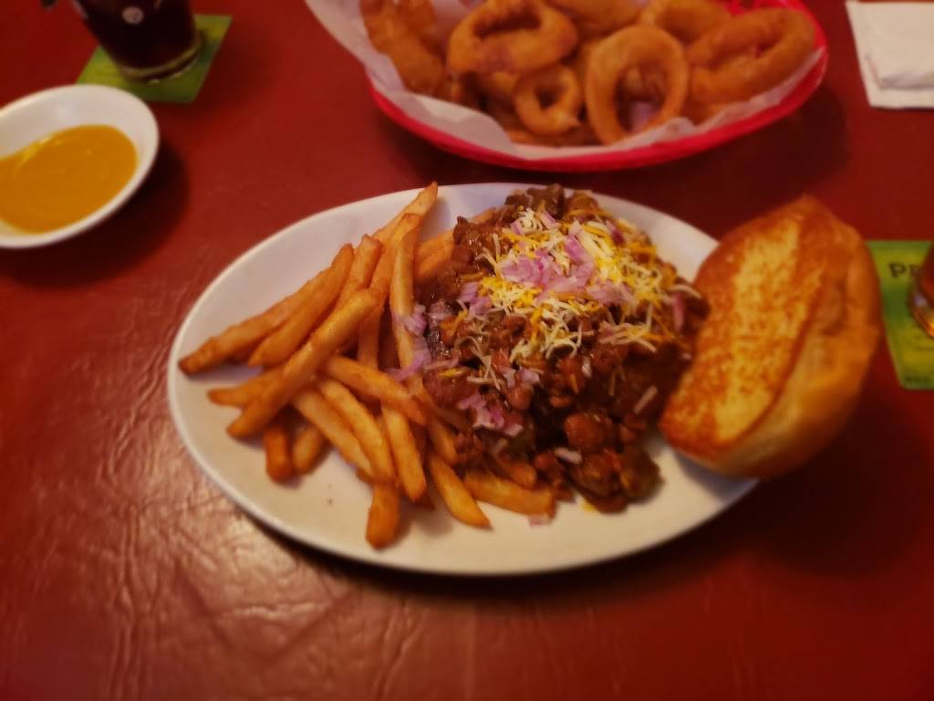 Duffys Tavern & Family Restaurant | restaurant | 282 High St, Monterey, CA 93940, USA | 8316449811 OR +1 831-644-9811