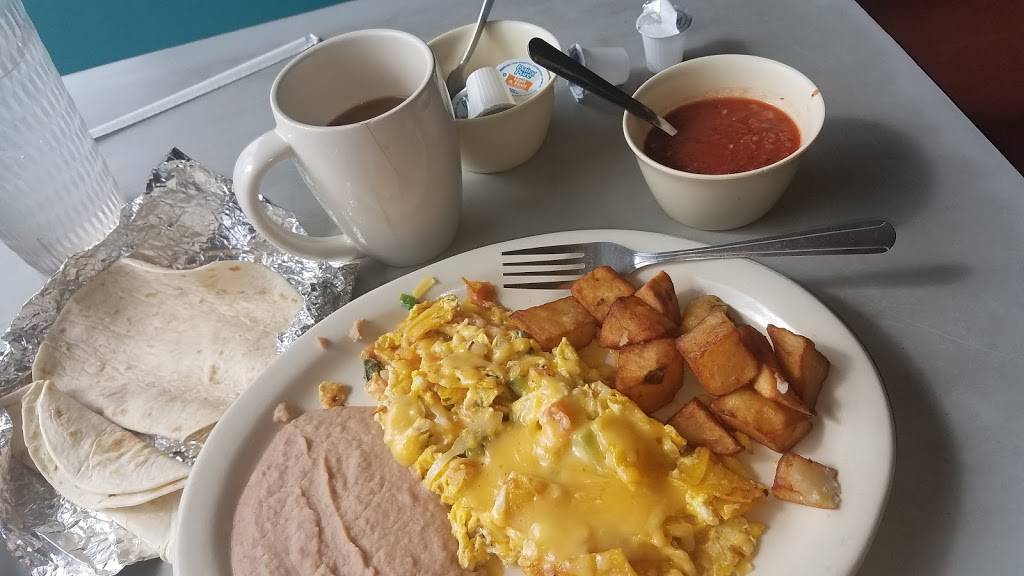 La Vallarta | restaurant | 6628 S Congress Ave, Austin, TX 78745, USA | 5124622515 OR +1 512-462-2515