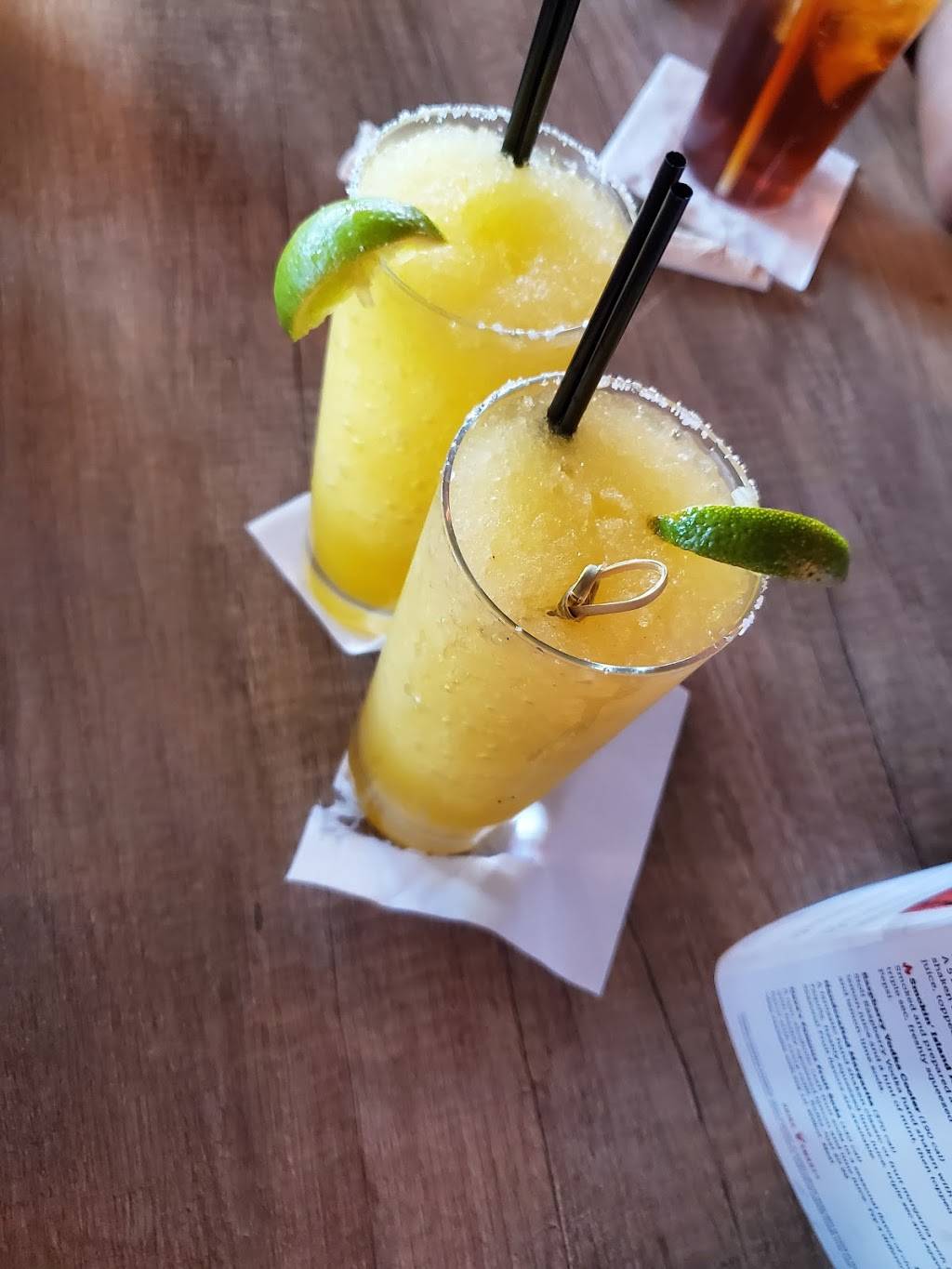 Famous Daves Bar-B-Que | restaurant | 12704 Montana Ave, El Paso, TX 79938, USA | 9152598400 OR +1 915-259-8400