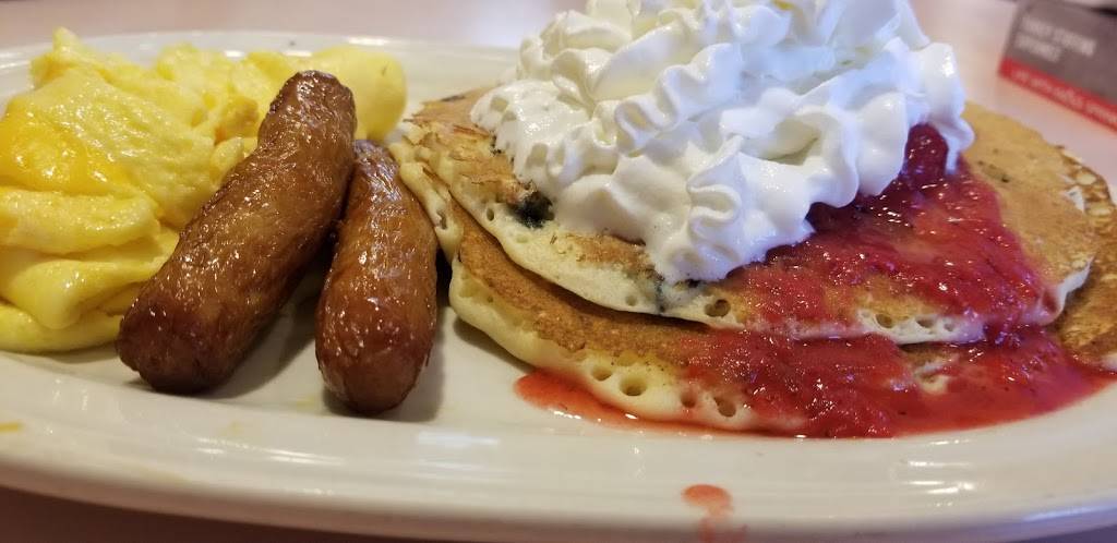 Friendlys | restaurant | 505 US-130, Cinnaminson, NJ 08077, USA | 8568294501 OR +1 856-829-4501