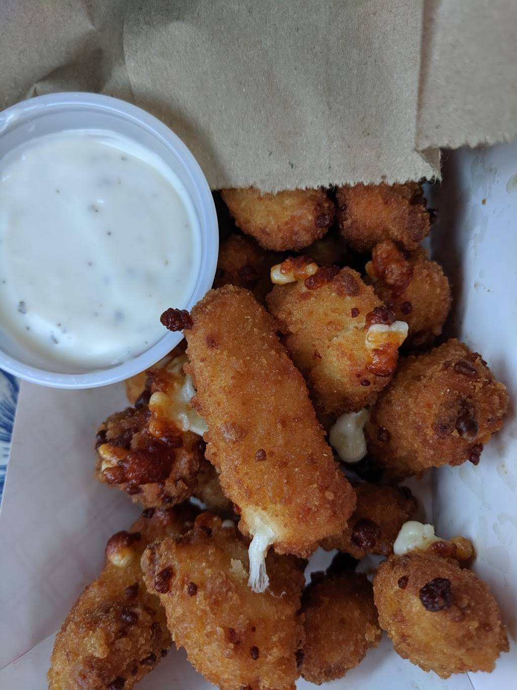 Murphs Creamery & Grill | restaurant | 105 E, US-30, Toledo, IA 52342, USA | 6414842022 OR +1 641-484-2022