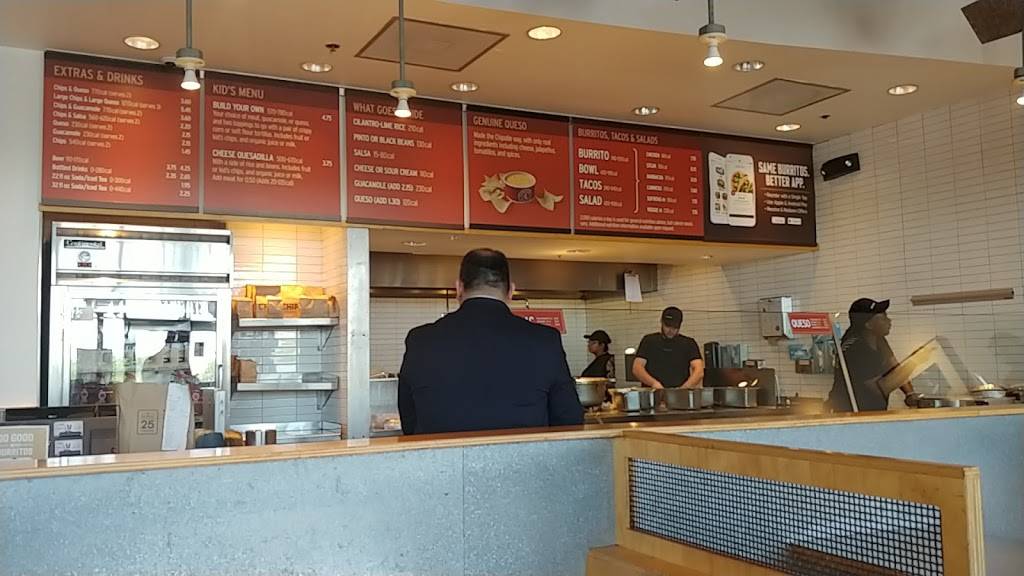 Chipotle Mexican Grill | restaurant | 5955 Kingstowne Towne Ctr, Ste 160, Alexandria, VA 22315, USA | 7039246018 OR +1 703-924-6018